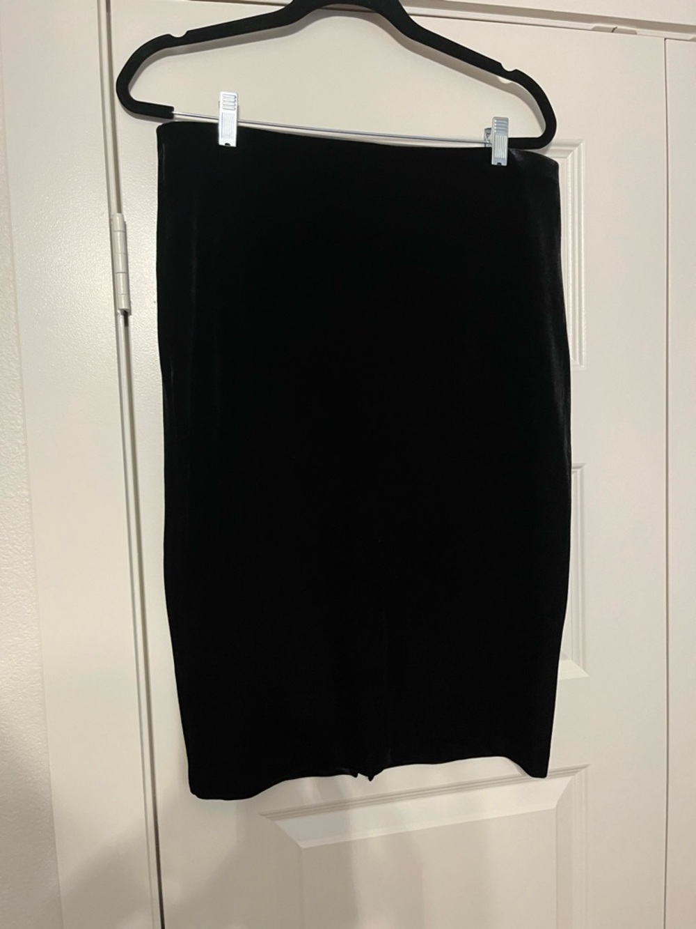 Express Black Velvet Pencil Skirt